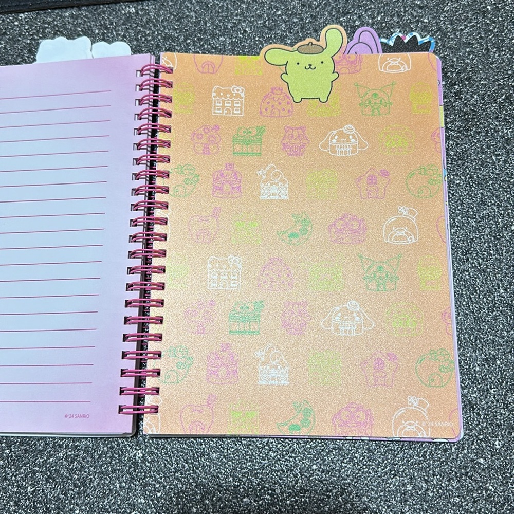 Hello Kitty Spiral Notebook - Picture 4 of 7